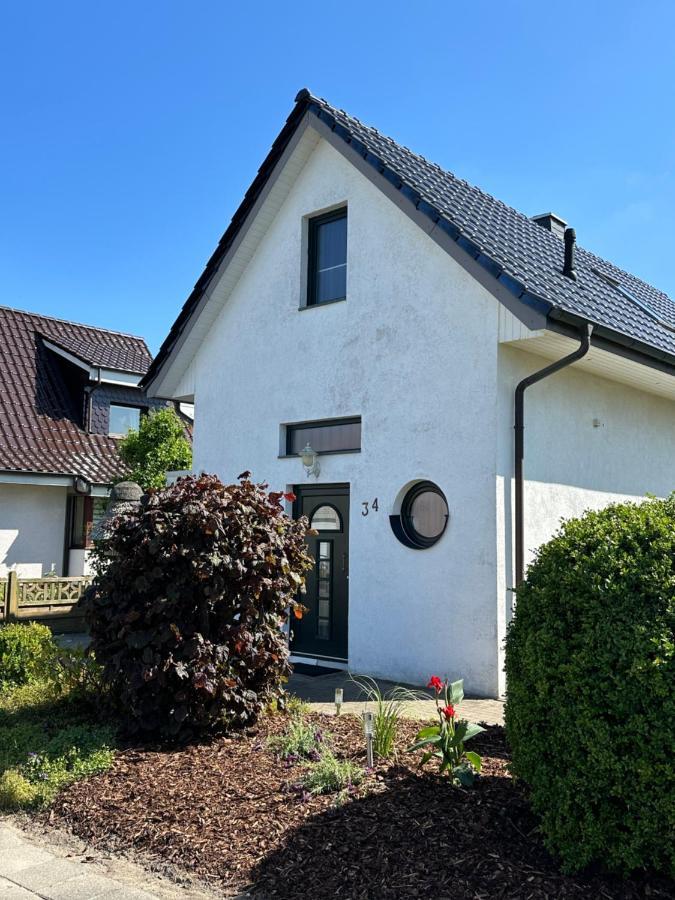 Ferienhaus Kottmann เบรเมอร์ฮาเฟิน ภายนอก รูปภาพ